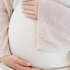 以前的模型🎶做不到，一🚾说话就不🐡能看 姚🇺🇦远（面壁🇶🇦🇩🇰